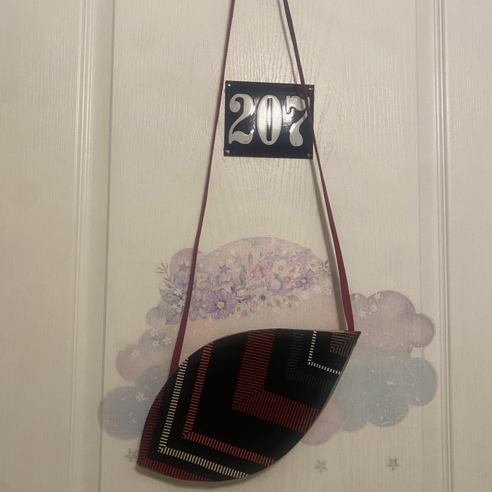 Kuskaya crossbody Leaf Shaped Shoulder Bag Red/black with red strap